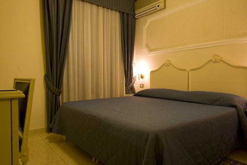Hotel Gran Duca Livorno Exterior photo